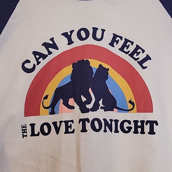 Disney. Lion King. Tie front Tee. Size 2XL. EUC - Picture 3 of 10